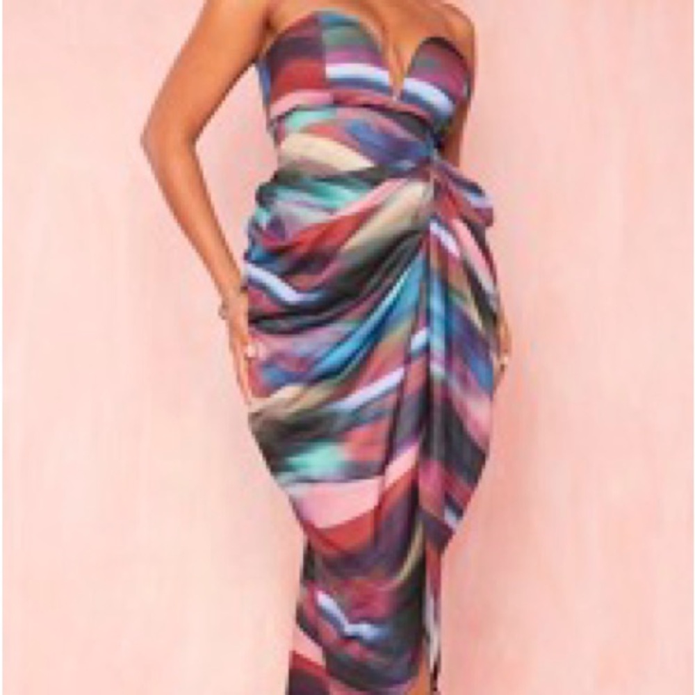 PrettyLittleThing Multicolor Strapless Dress